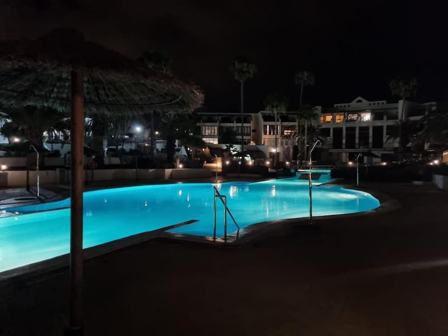 Apartamento Taisa Playa Roca Costa Teguise Extérieur photo